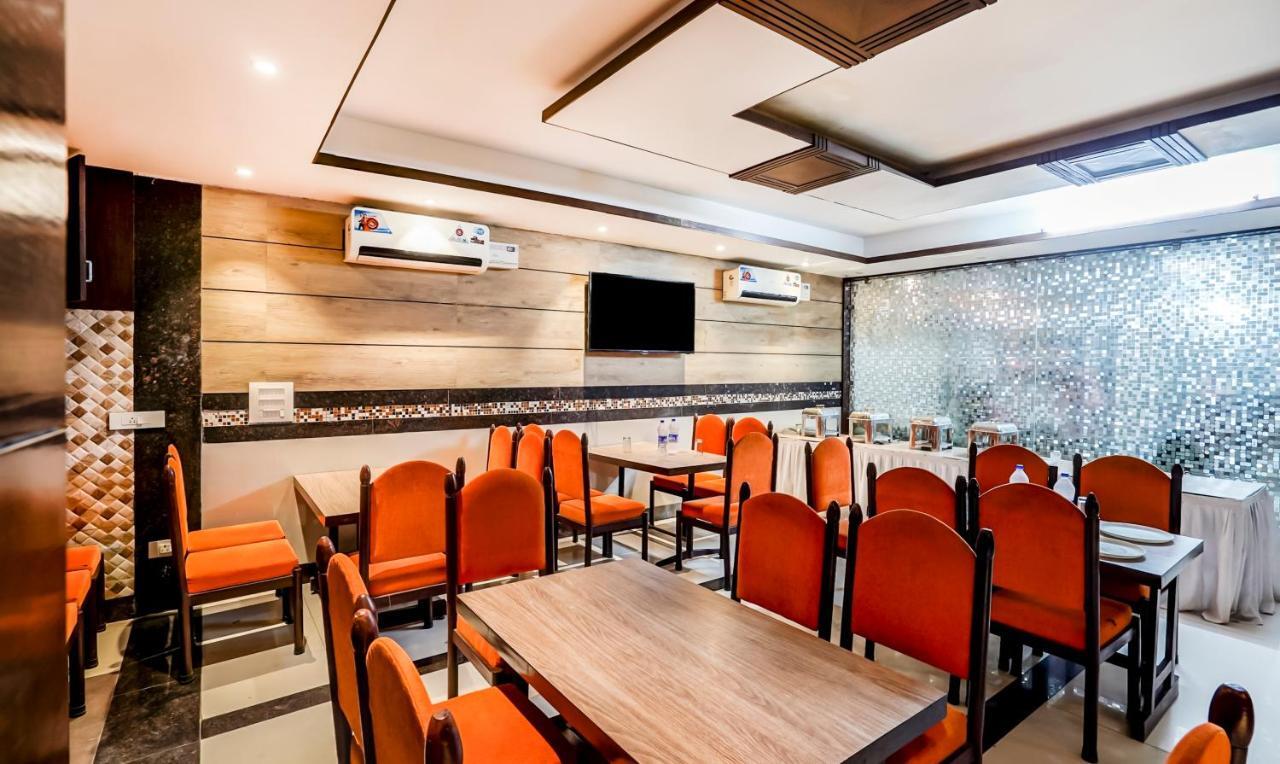 Hotel Oscar Regency Panchkula Esterno foto